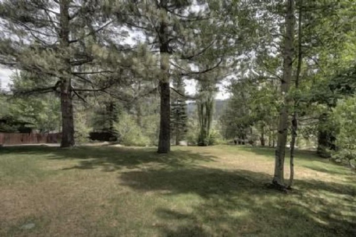 Property Grounds 19 of 20