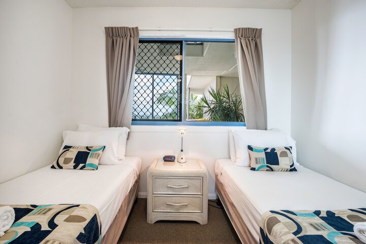 Room 26 of 200