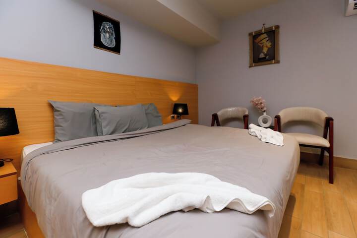 Room 48 of 227