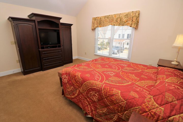 Room 5 of 126