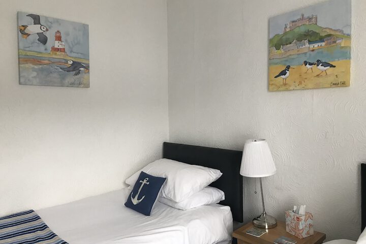 Room 10 of 22