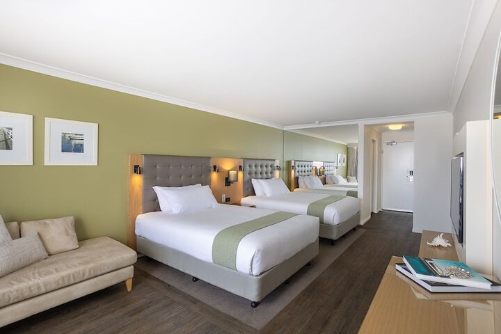 Room 21 of 66