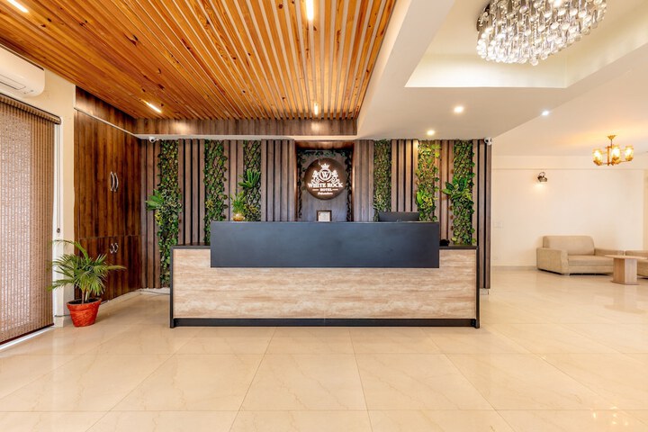Hotel Interior 10 of 53