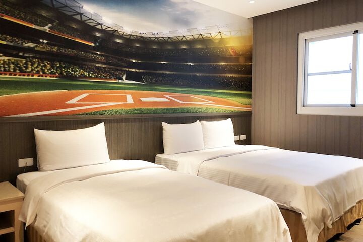 Room 16 of 59