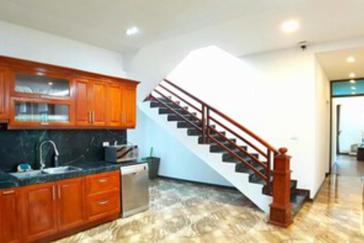 Room 15 of 23