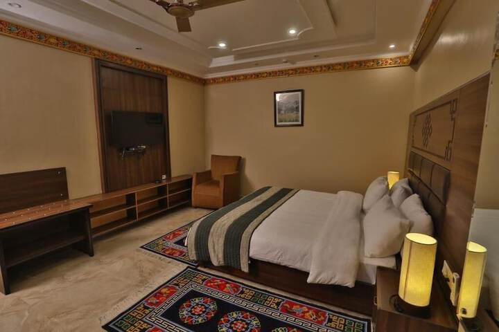 Room 14 of 44