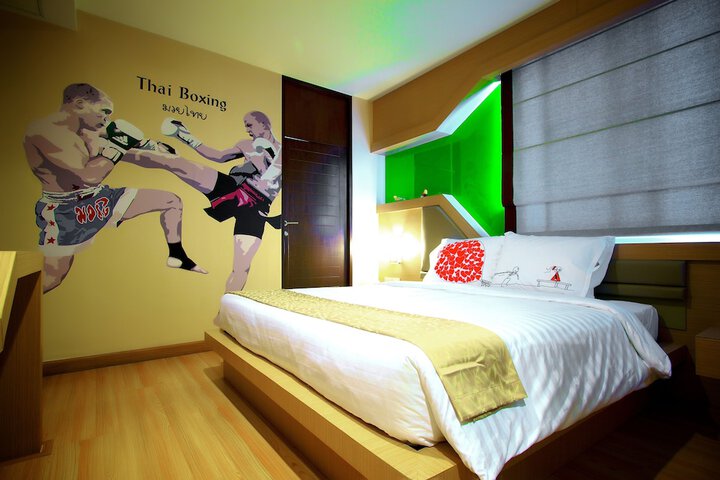 Room 22 of 34
