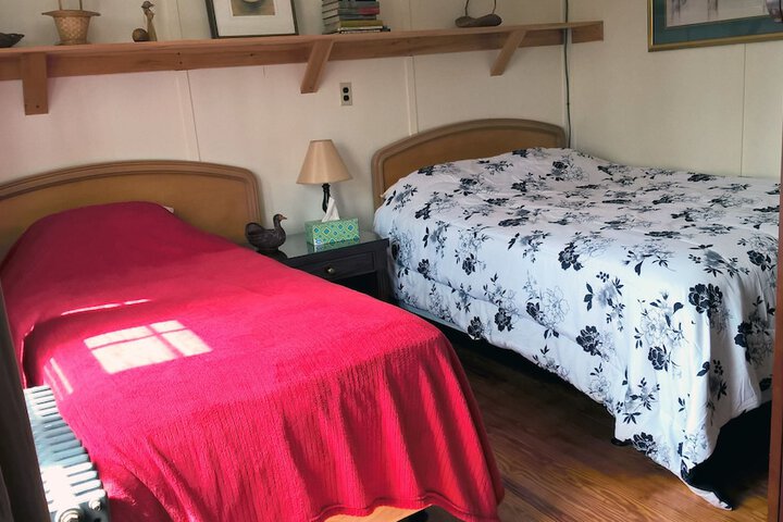 Room 112 of 151
