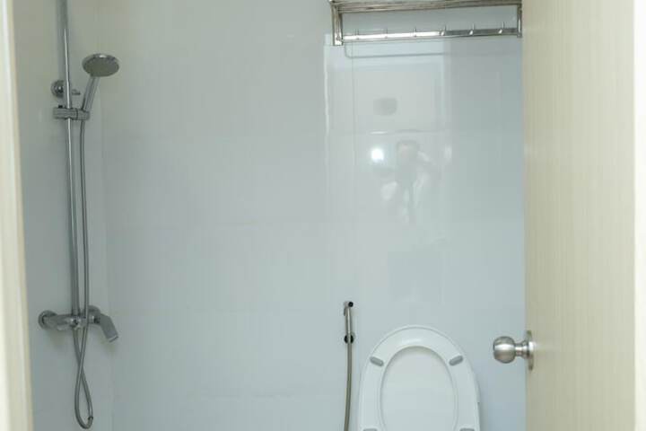 Room 14 of 14