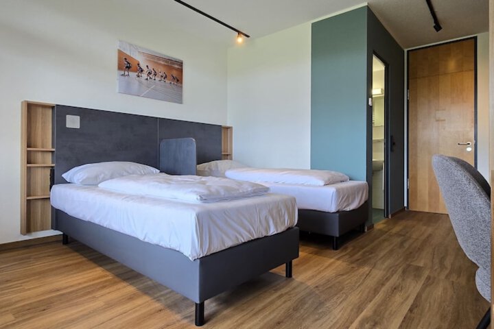 Room 47 of 84