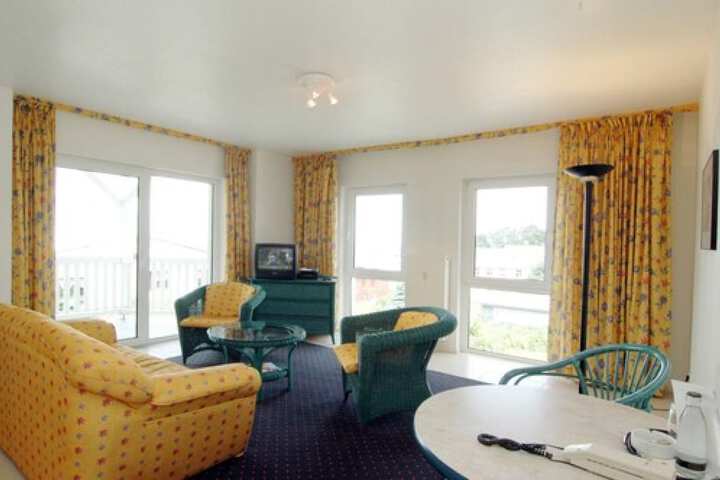 Room 47 of 106