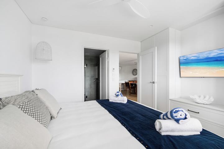 Room 15 of 108