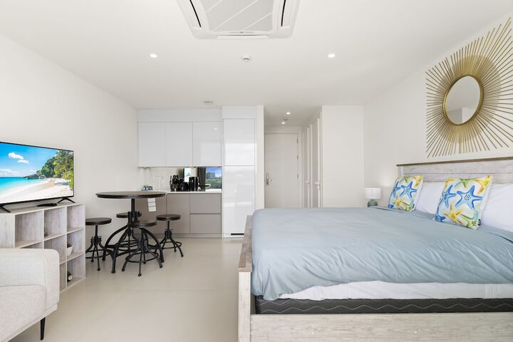 Room 201 of 1000