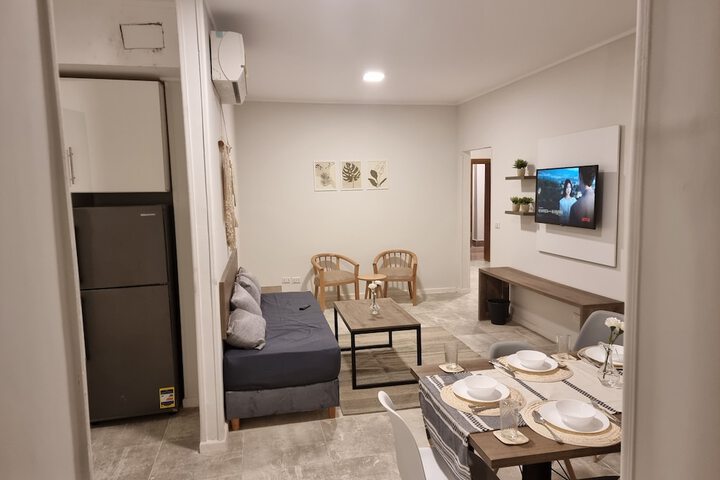 Room 10 of 25
