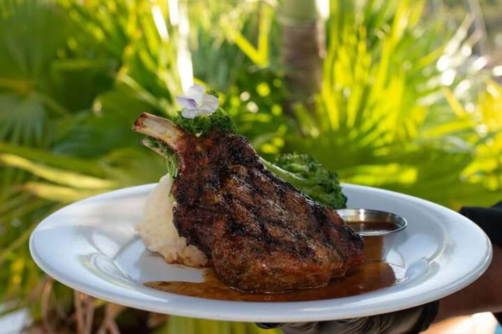 Dining Photos