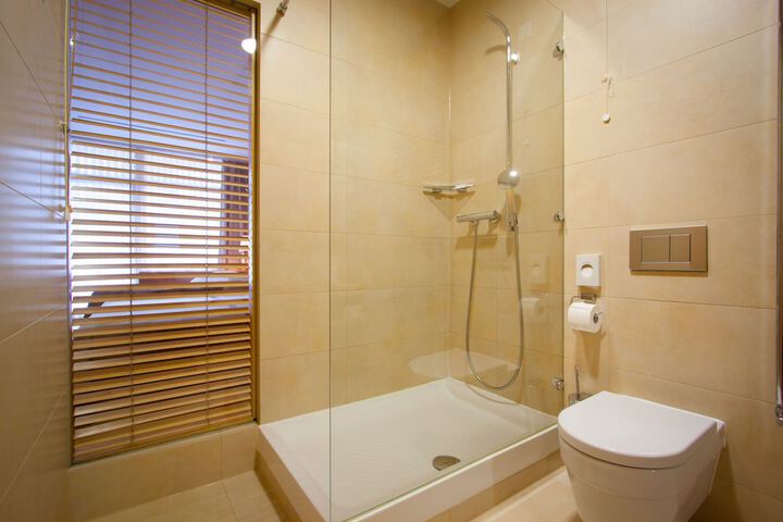 Clean Restrooms