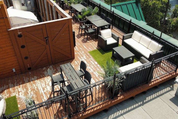 Terrace/Patio 58 of 60