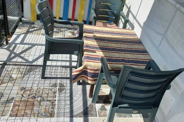 Terrace/Patio 4 of 11