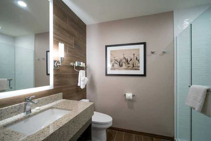 Room 26 of 55
