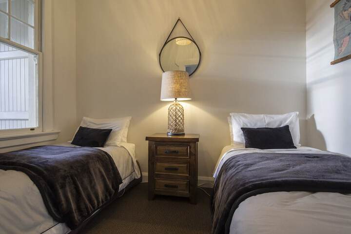 Room 15 of 63