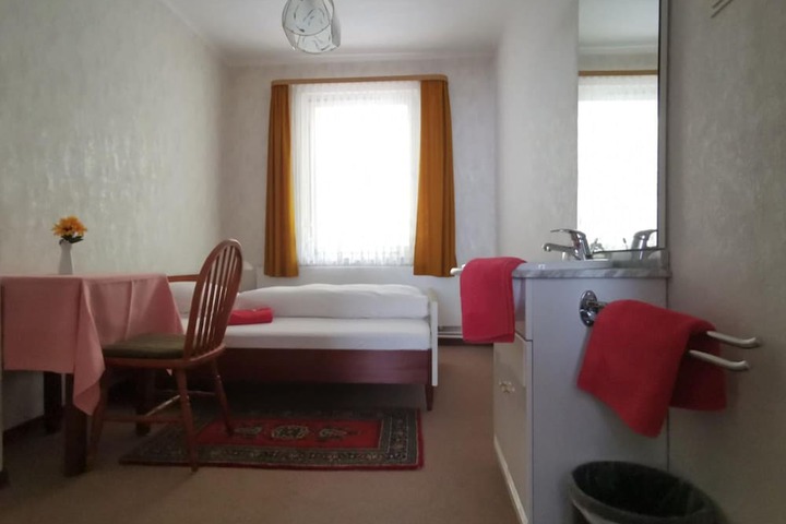 Room 14 of 56