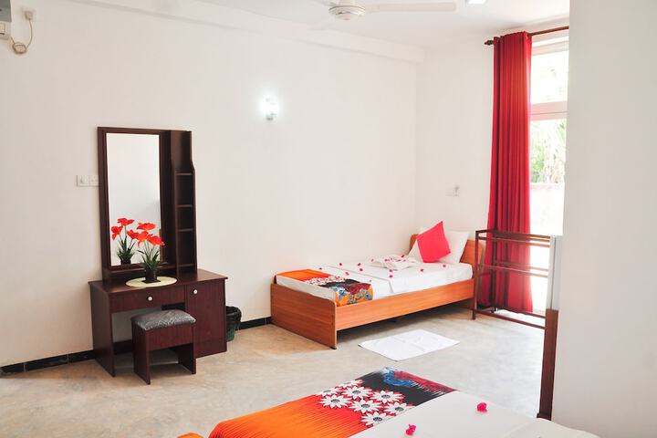 Room 18 of 24