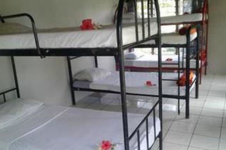 Room 12 of 21