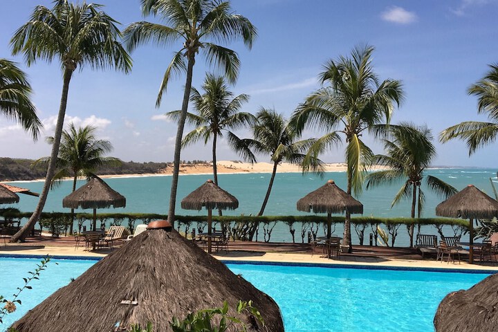 Pool Hotel