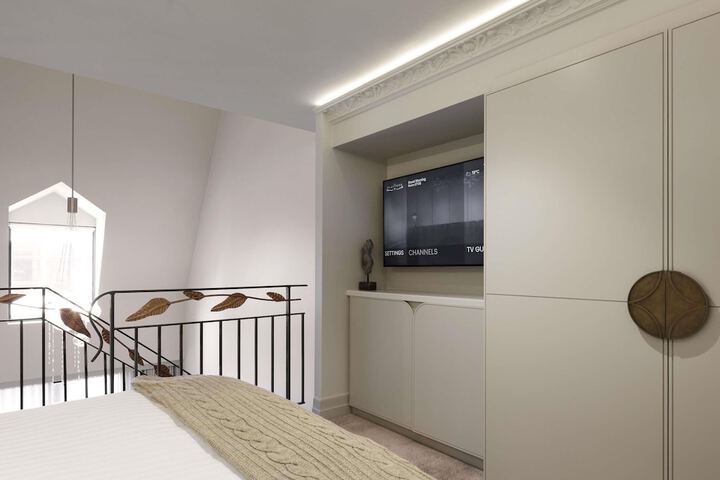 Room 20 of 117