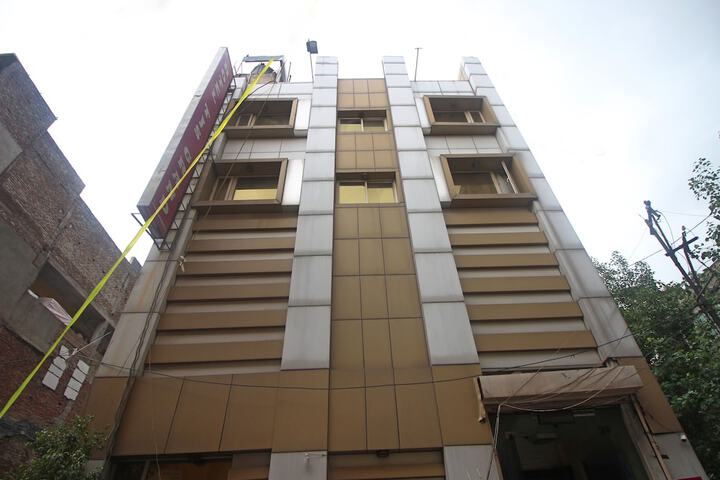 Hotel 37 of 38