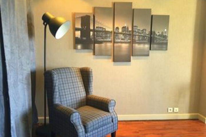 Room 161 of 200