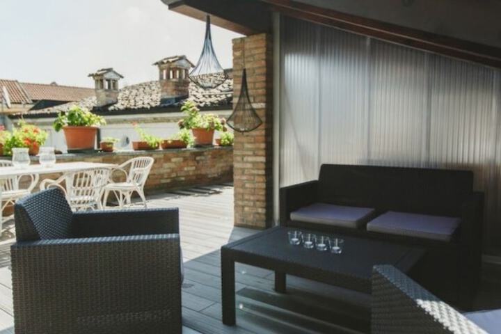Terrace/Patio 53 of 60