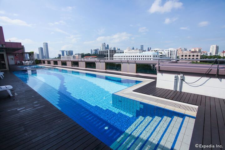 Pool Hotel
