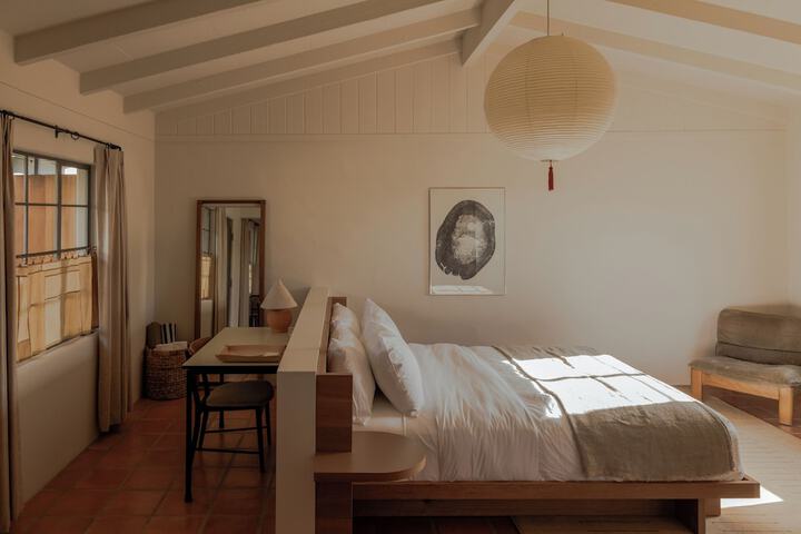 Room 16 of 22