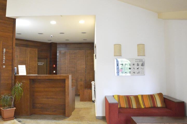 Room 17 of 32