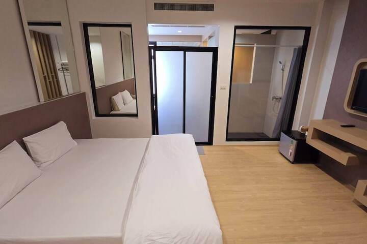 Room 6 of 41