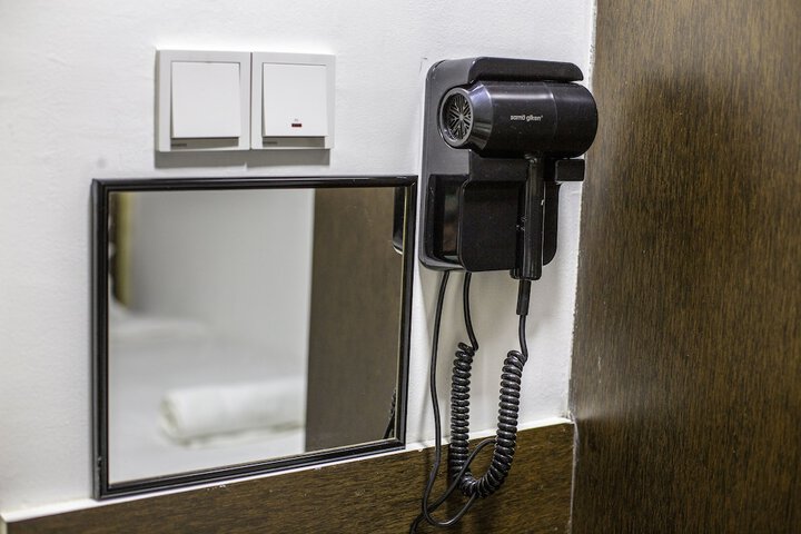 Room 3 of 26