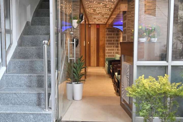 hotel tourist home by palak hospitality