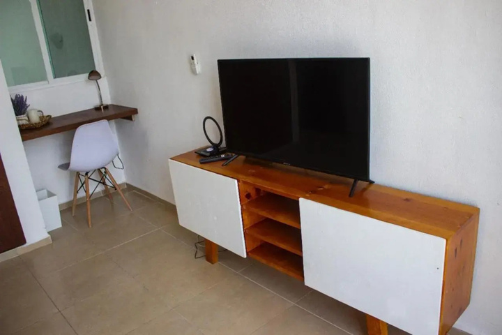 Room 3 of 21