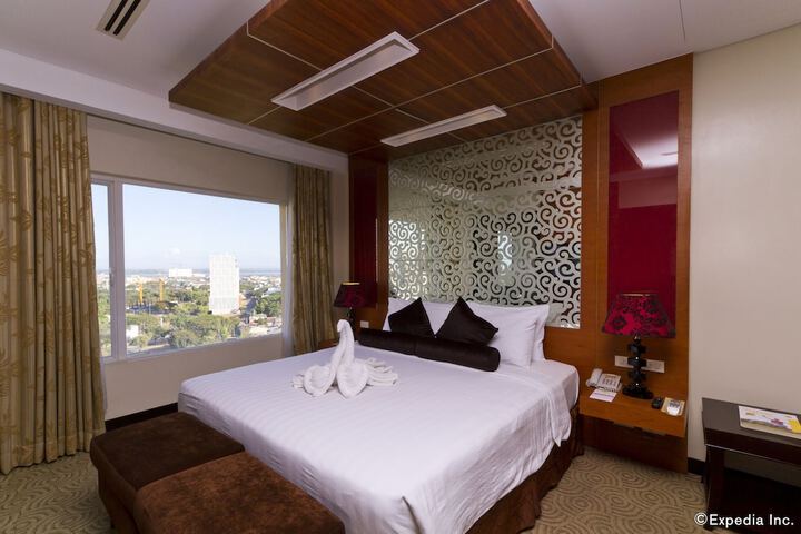 Room 30 of 95