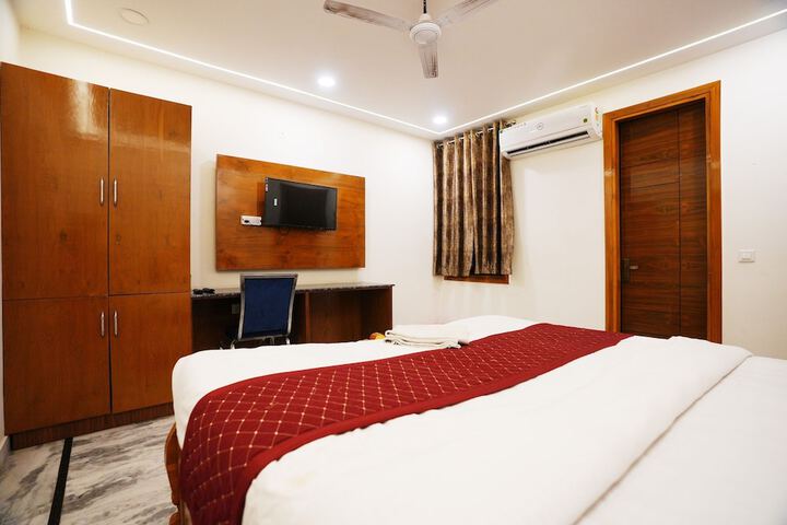 Room 20 of 43