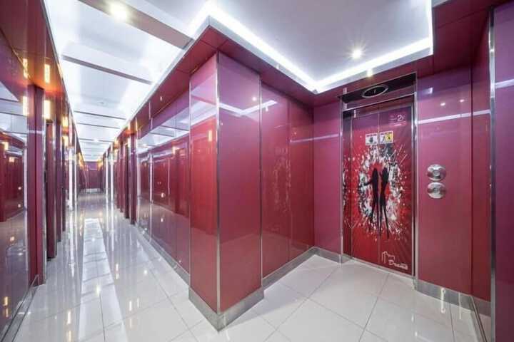 Ballroom/Hall 10 of 13