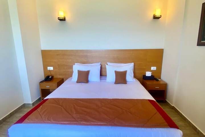 Room 14 of 81