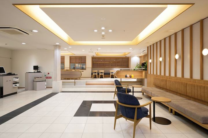 Guest Lobby