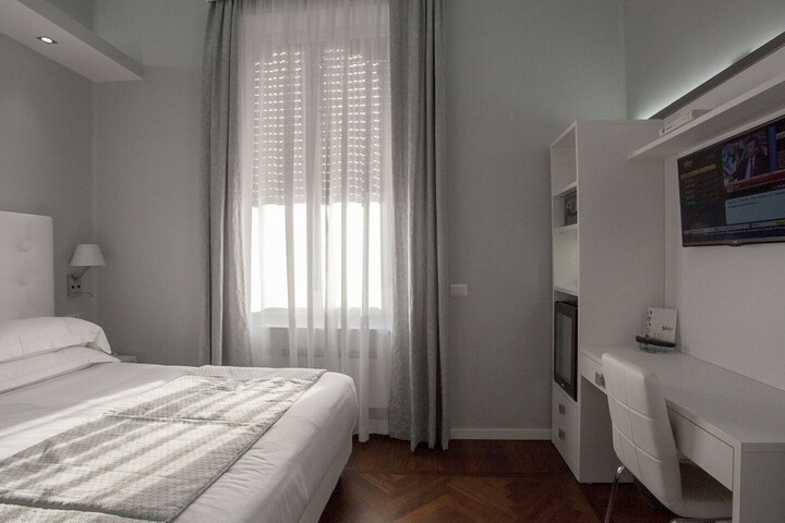 Room 11 of 41