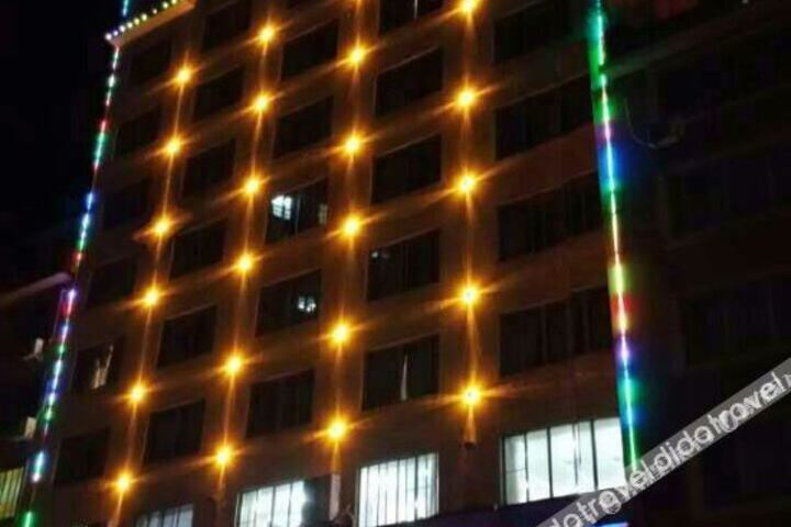 Dilong Hotel