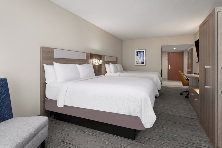 Room 10 of 49