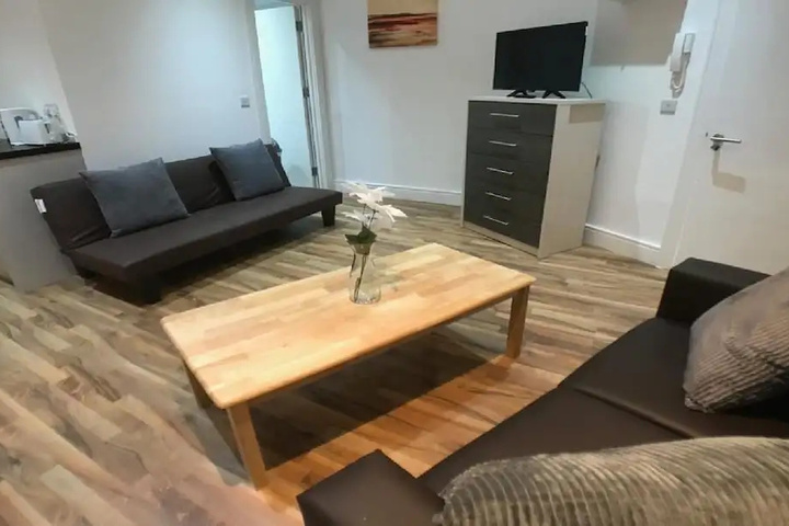 Room 3 of 14