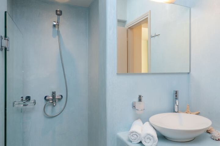 Room 29 of 46