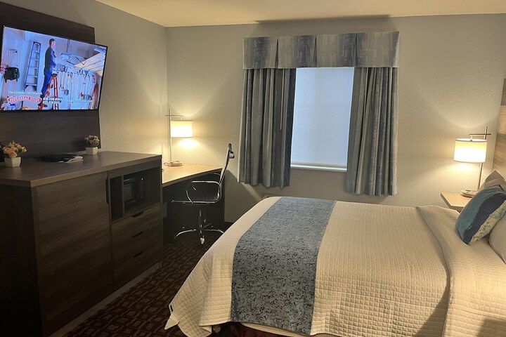 Room 18 of 56